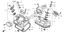 CYLINDER HEAD COVER