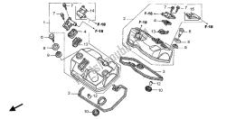 CYLINDER HEAD COVER