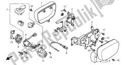 CARBURETOR SIDE COVER