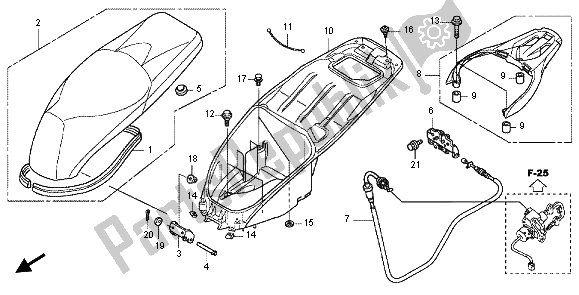 All parts for the Seat & Luggage Box of the Honda SH 125R 2012