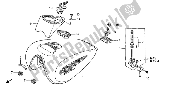 Todas as partes de Tanque De Combustível do Honda VT 125C 2006