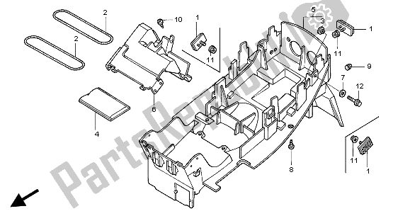 All parts for the Rear Fender of the Honda VTR 1000 SP 2004