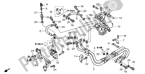 Toutes les pièces pour le Flexible De Frein Arrière du Honda VFR 800A 2003