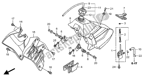 All parts for the Fuel Tank of the Honda XR 650R 2001