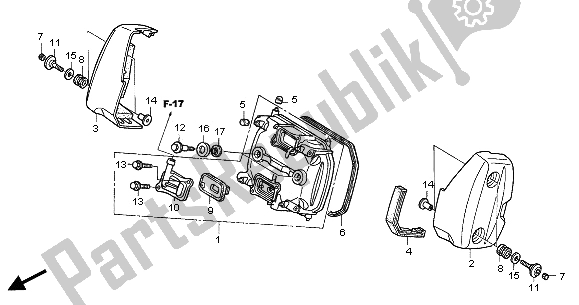 Alle onderdelen voor de Voorste Kleppendeksel van de Honda VT 125C 2001