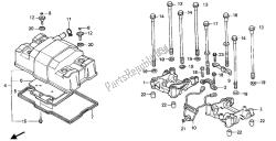 CYLINDER HEAD COVER & CAMSHAFT HOLDER