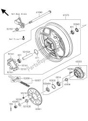 REAR HUB