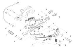 REAR MASTER CYLINDER