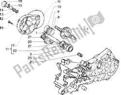 Rear wheel shaft