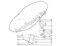 Saddle/seats - Tool roll