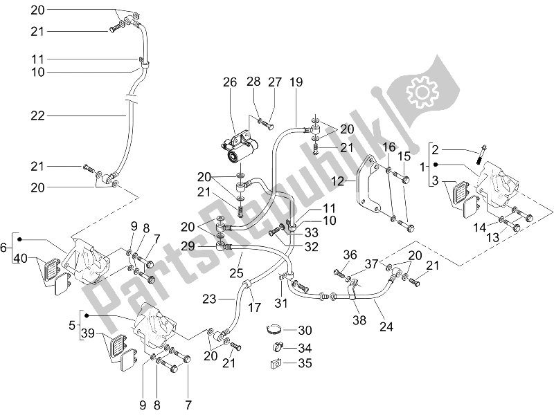 Toutes les pièces pour le Tuyaux De Freins - étriers du Piaggio X9 125 Evolution Powered 2005