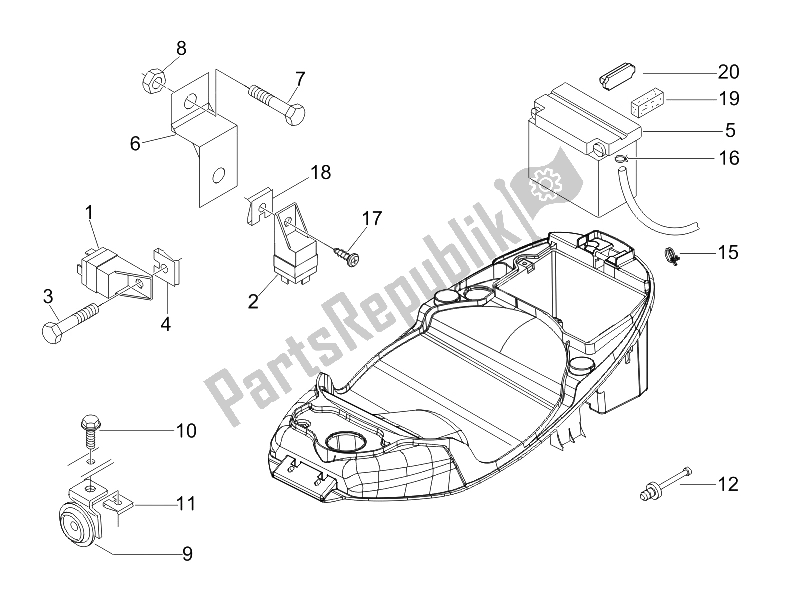 All parts for the Remote Control Switches - Battery - Horn of the Piaggio Liberty 125 4T Sport E3 2006