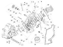 Flywheel magneto cover - Oil filter