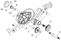 Rear wheel shaft