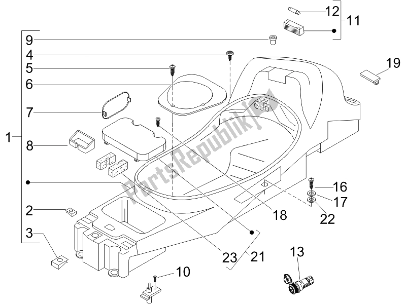 Toutes les pièces pour le Logement De Casque - Sous La Selle du Piaggio X EVO 250 Euro 3 UK 2007