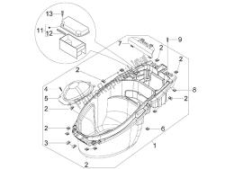 logement de casque - sous la selle