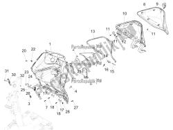 vano portaoggetti anteriore - pannello di protezione per le ginocchia