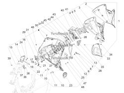 vano portaoggetti anteriore - pannello di protezione per le ginocchia