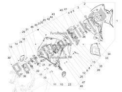 vano portaoggetti anteriore - pannello di protezione per le ginocchia