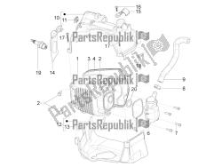 CYLINDER HEAD COVER