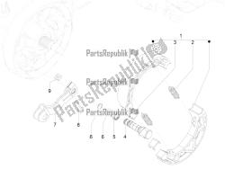 Rear brake - Brake jaw