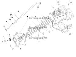 CYLINDER HEAD COVER