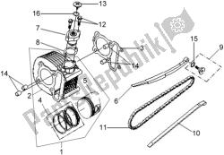 E04 - Cylinder.cam Chain