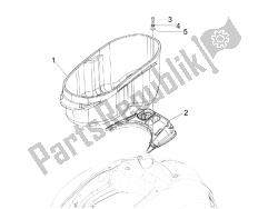 logement de casque - sous la selle