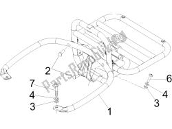 Rear luggage rack