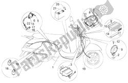 dispositivo eléctrico-bocina eléctrica