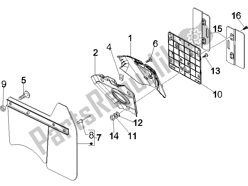Tutte le parti per il Coperchio Posteriore - Paraspruzzi del Vespa GTV 250 IE 2006
