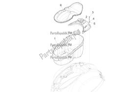 logement de casque - sous la selle