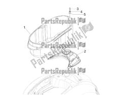 logement de casque - sous la selle