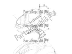 logement de casque - sous la selle