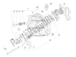 Cylinder Head Unit - Valve