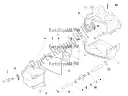 CYLINDER HEAD COVER