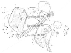 vano portaoggetti anteriore - pannello di protezione per le ginocchia