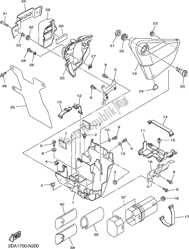 All parts for the Side Cover of the Yamaha XVS 950 CU Bolt 2017