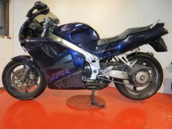 Honda VFR 750F 750cc 1997 Disassembled for parts