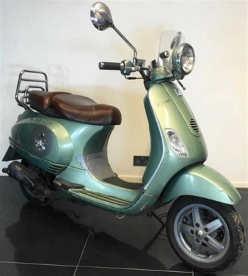 De onderdelen catalogus van de Vespa Lx 50 4t 4v 2009