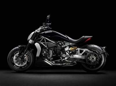 De onderdelen catalogus van de Ducati Ducati_XDIAVEL__2016_(Diavel) 854