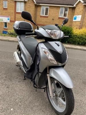 De onderdelen catalogus van de Honda Sh125 2010, 125cc