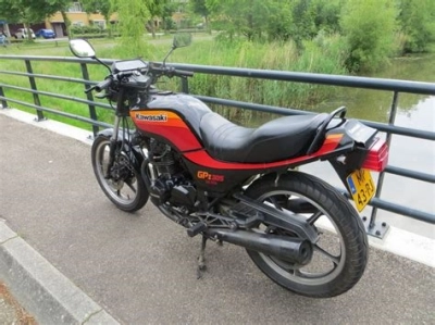 De onderdelen catalogus van de Kawasaki Gpz305 Belt Drive 1991