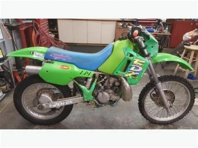 De onderdelen catalogus van de Kawasaki Kdx200 1993, 200cc