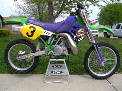 De onderdelen catalogus van de Kawasaki Kx500 1996, 500cc
