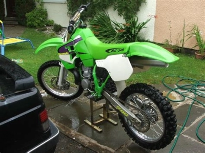 De onderdelen catalogus van de Kawasaki Kx500 1998, 500cc