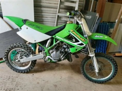 De onderdelen catalogus van de Kawasaki Kx80 Sw Lw 1999, 80cc