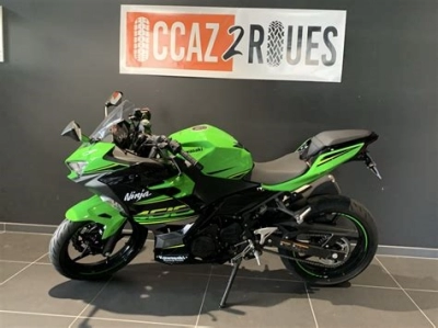 De onderdelen catalogus van de Kawasaki Zx400 1987, 400cc