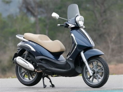 De onderdelen catalogus van de Piaggio Beverly 125 Tourer E3 2007, 125cc