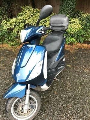 Pièces de rechange Piaggio FLY 50 2T 2004✔️